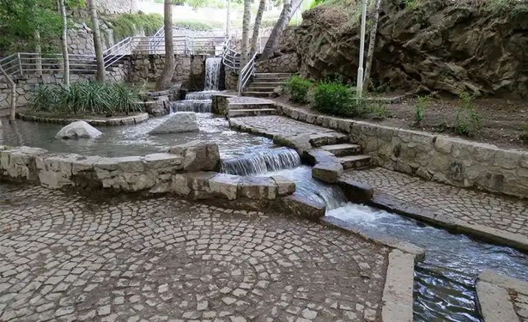 پارک وکیل آباد مشهد