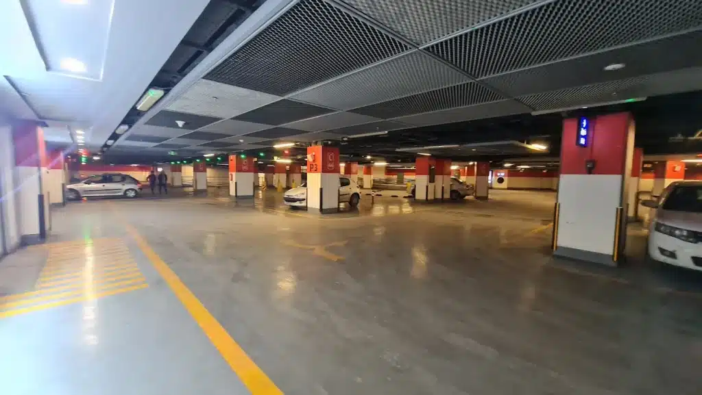 پارکینگ اطلس مال