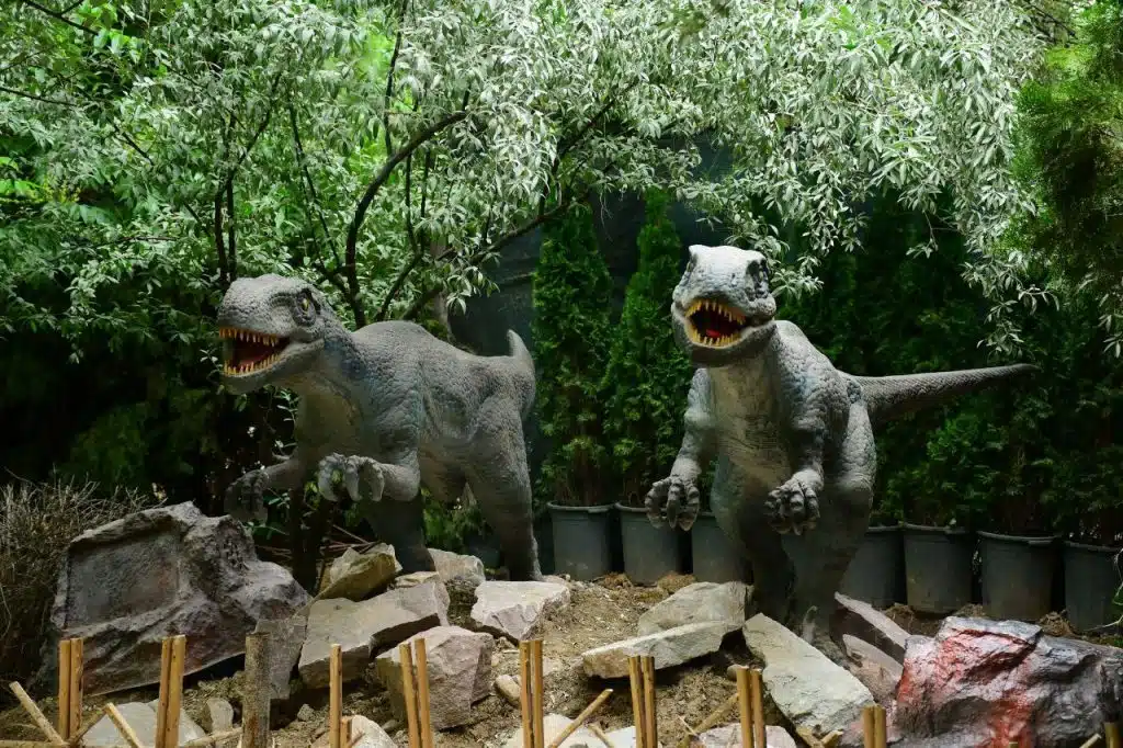 پارک ژوراسیک مشهد