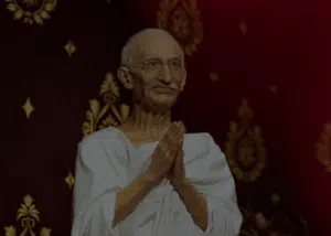 موزه مادام میرور-مجسمه گاندی