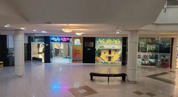 خانه وارونه مشهد