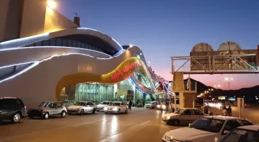 موج های خروشان مشهد