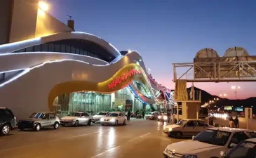 موج های خروشان مشهد