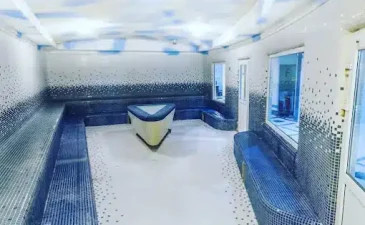 موج های خروشان مشهد