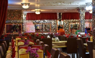 رستوران معین درباری مشهد