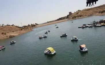 قایق های چالیدره مشهد