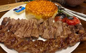 کباب برگ رستوران دارچین کیش