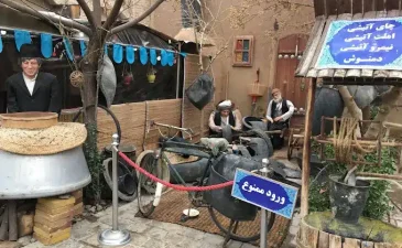 ماکت مستخدمین خانه تاریخی داروغه مشهد