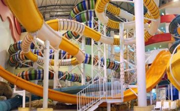 پارک آبی ایرانیان مشهد