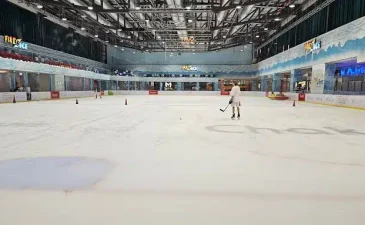 آیس رینک میکامال کیش