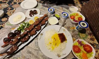 رستوران ارم شاندیز