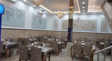 رستوران معین درباری مشهد