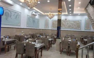 رستوران معین درباری مشهد