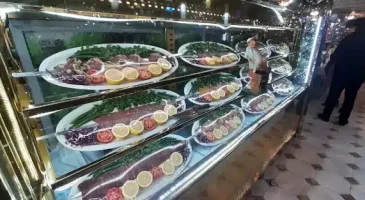 رستوران معین درباری مشهد