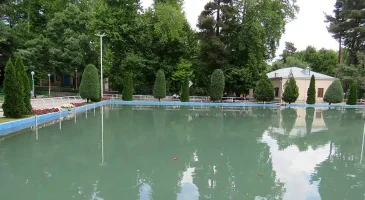 پارک وکیل آباد مشهد