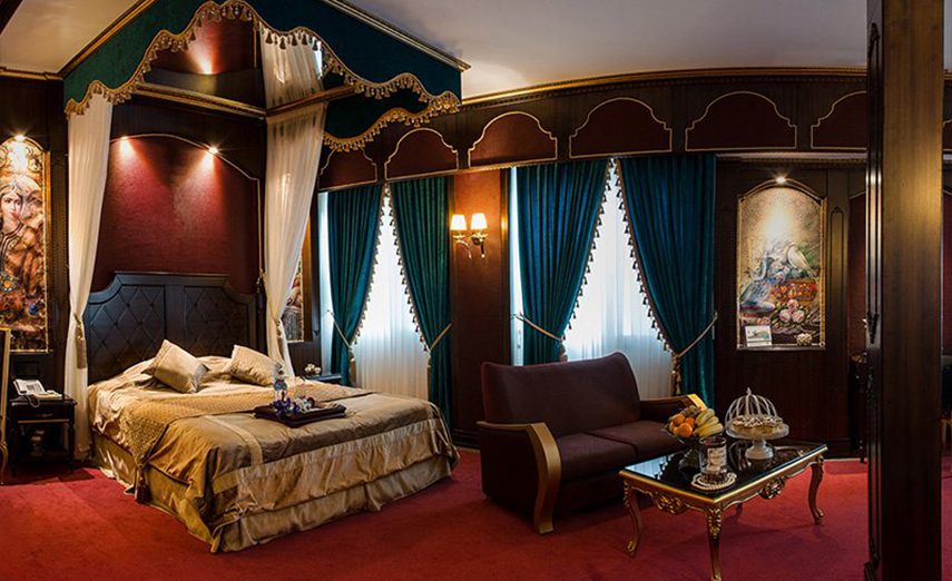 هتل پنج ستاره و بین المللی قصر مشهد