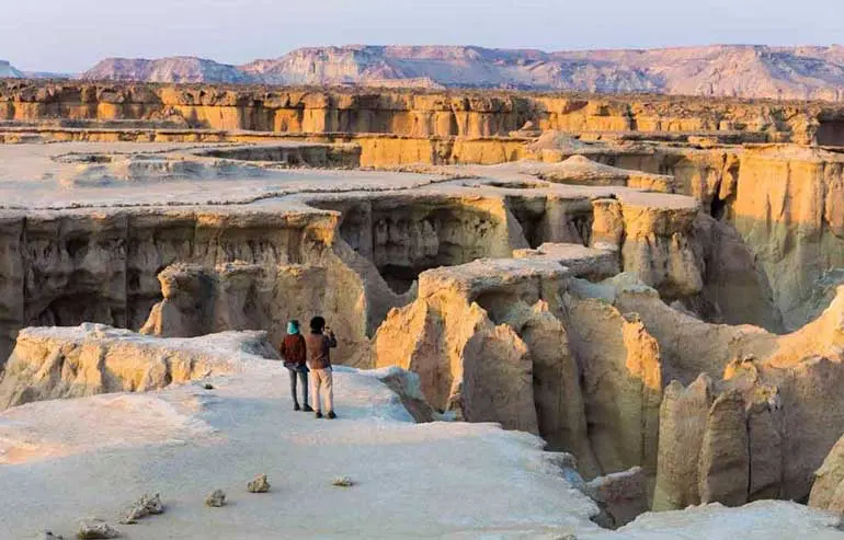 دره ستارگان قشم