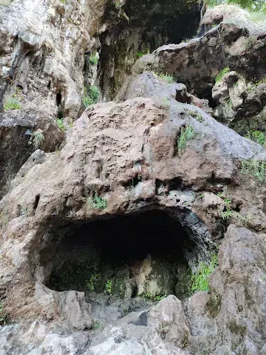 آبشار کمرد