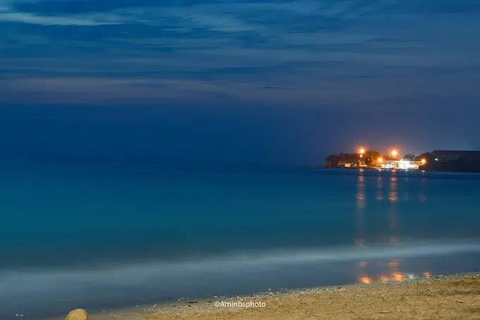 ساحل ریشهر در شب