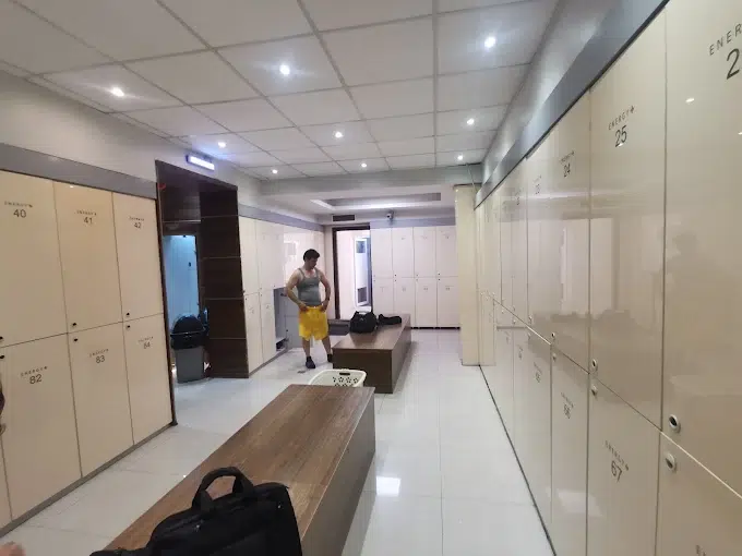 باشگاه انرژی پلاس مشهد