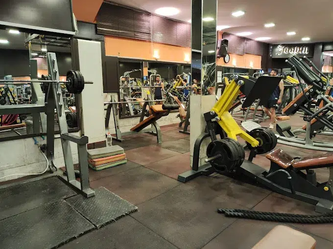 باشگاه ژوبین مشهد