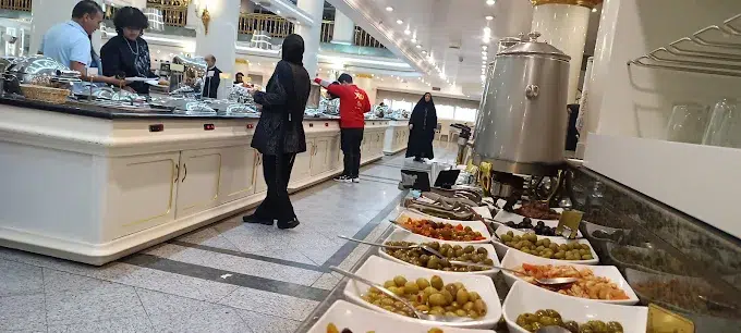 رستوران هتل قصر مشهد